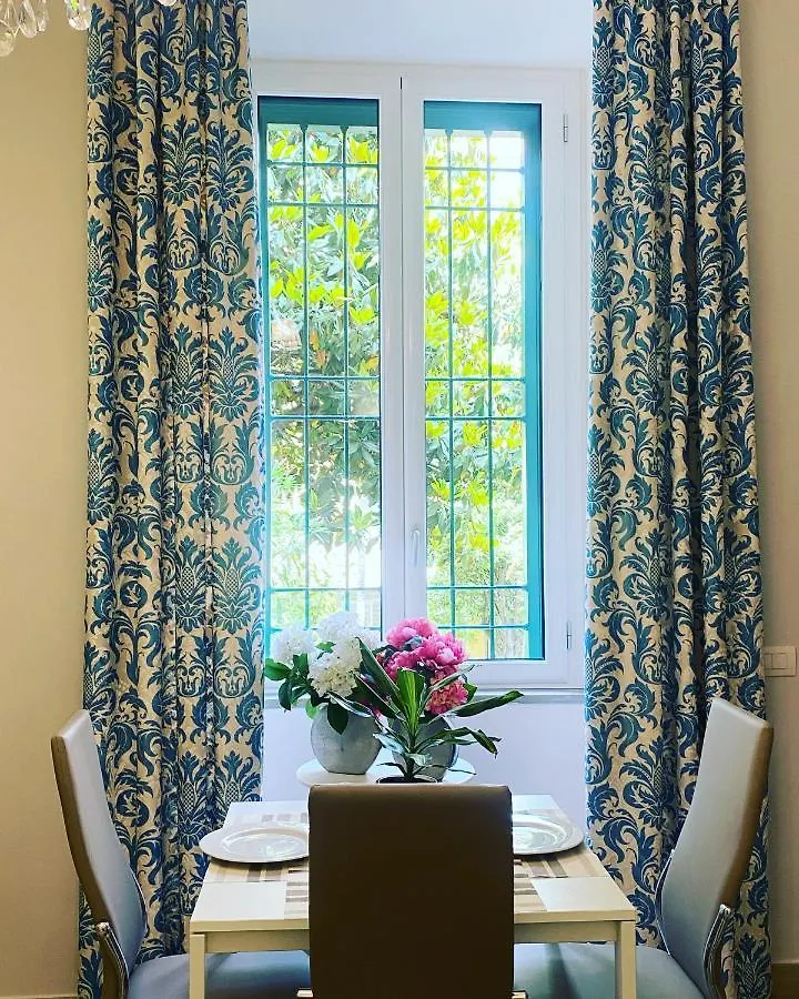 Dea Suite Naples Bed & Breakfast