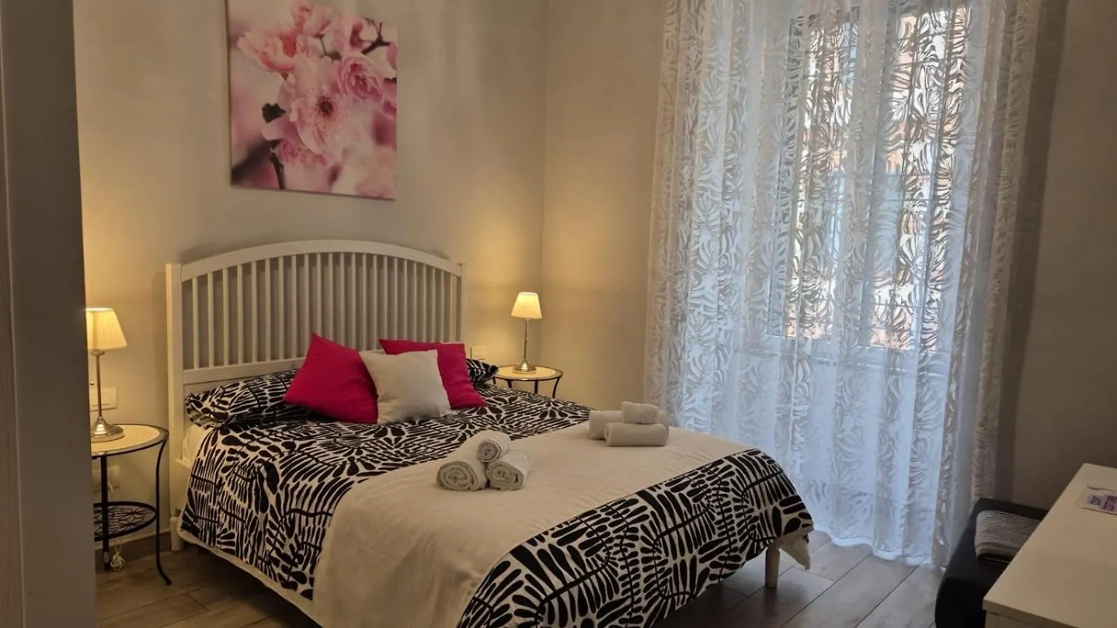 Dea Suite Naples Italy